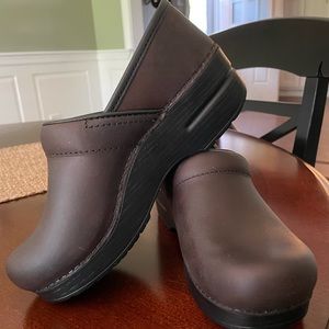 ❤️ DANSKO *NEW IN BOX* PROFESSIONAL CLOG sz 5.5-6